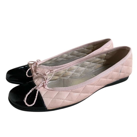 French Sole Passport Rubber Blush Quilted Black Patent Leather Ballet Flat 6.5 - Picture 1 of 16